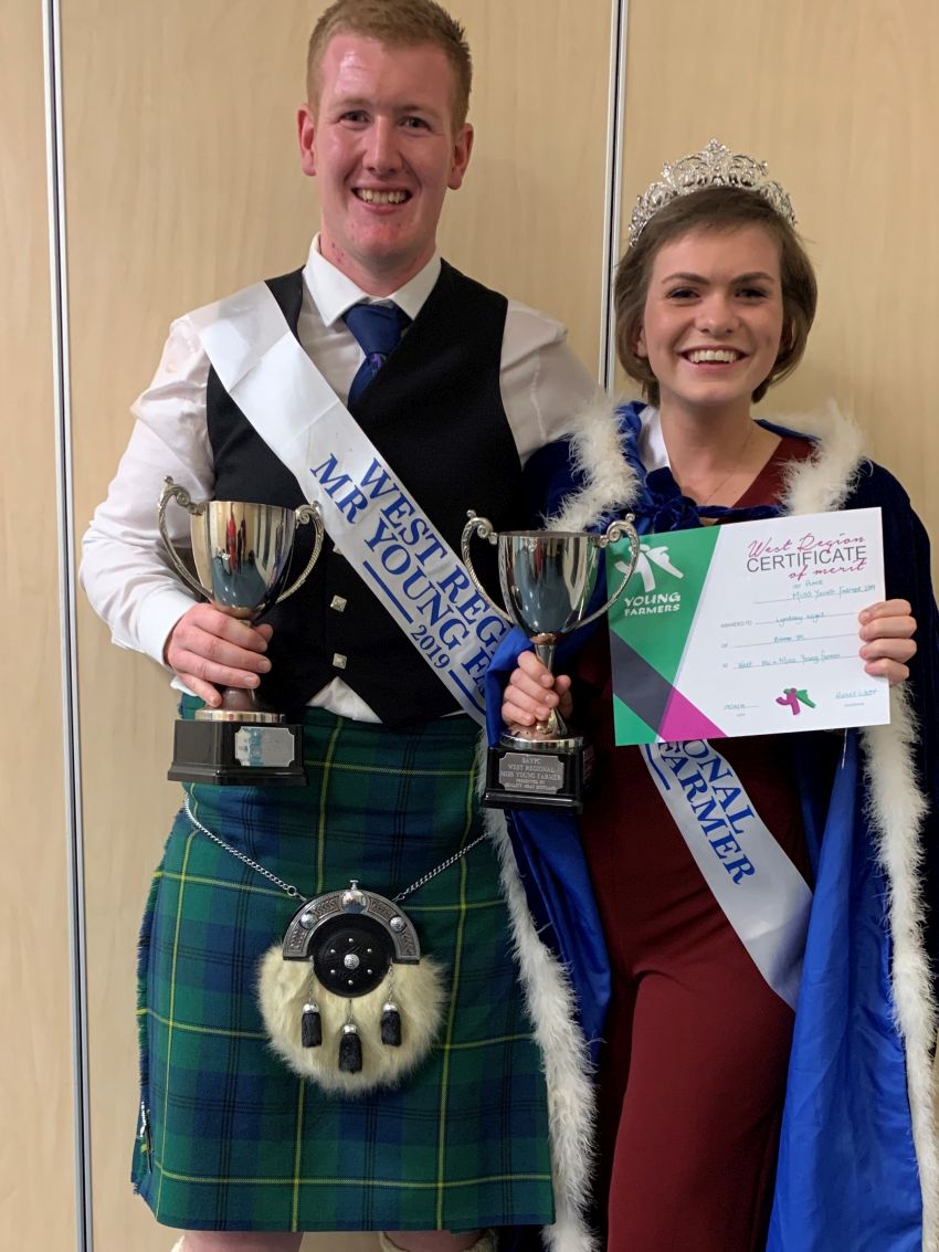 Ross and Lyndsay Are Crowned Mr and Miss